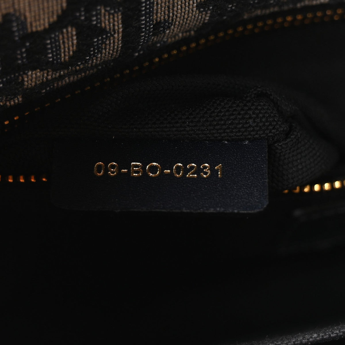 Oblique 30 Montaigne Flap Bag Blue AT My store