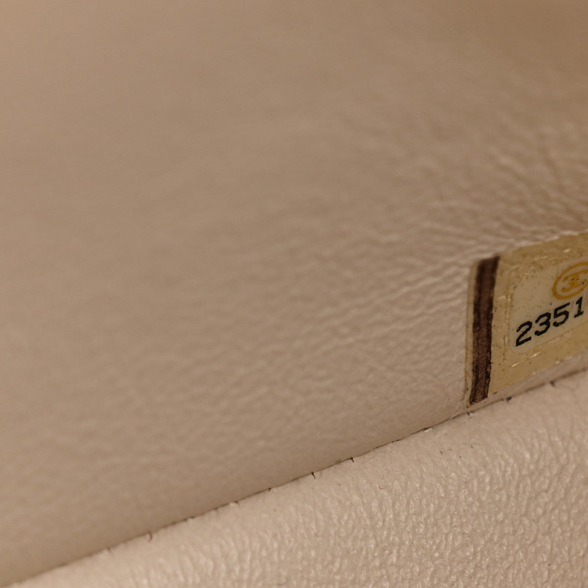 Caviar Quilted Medium Double Flap White At My store