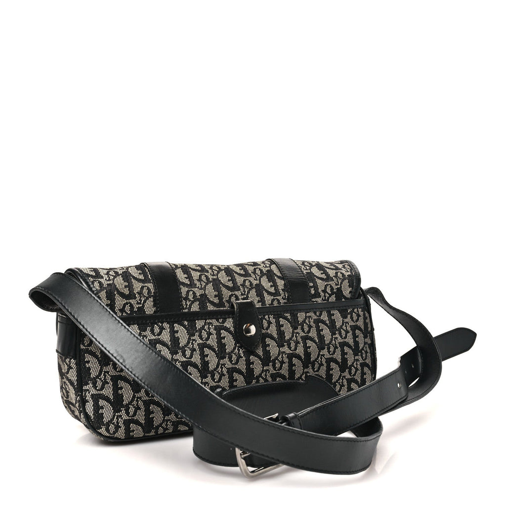 Monogram Messenger Black AT My store