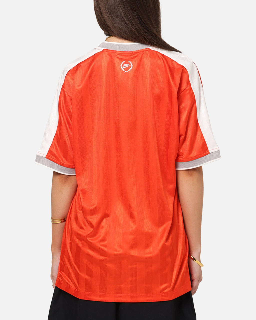 Top Seller Nike Women's Sportswear V-Neck Jersey T-Shirt Picante Red/Sail