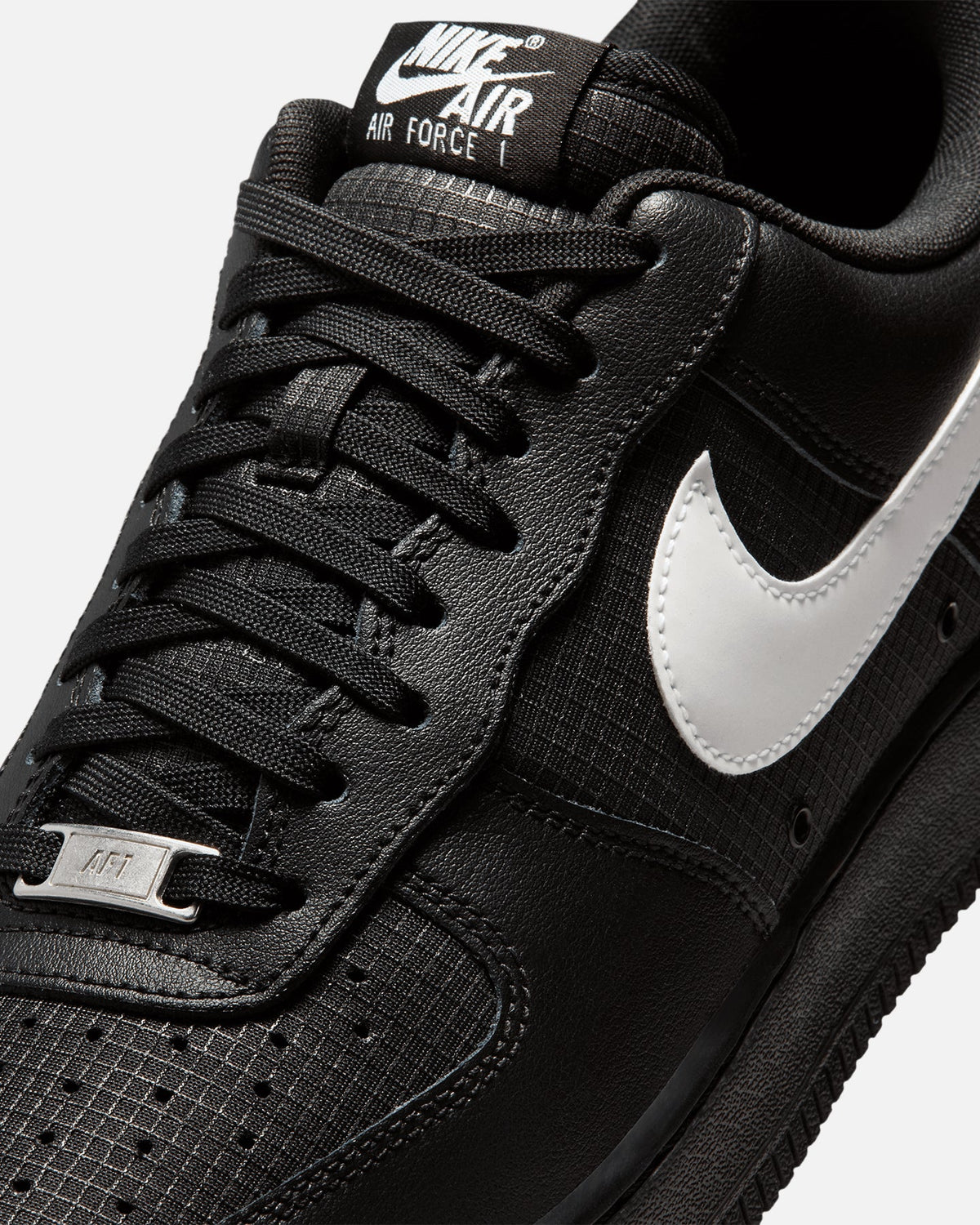 Top Seller Nike Air Force 1 '07 LV8 Black/White