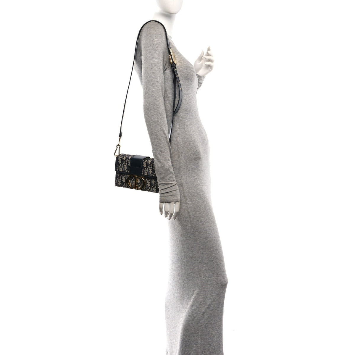 Oblique 30 Montaigne Box Bag Blue AT My store