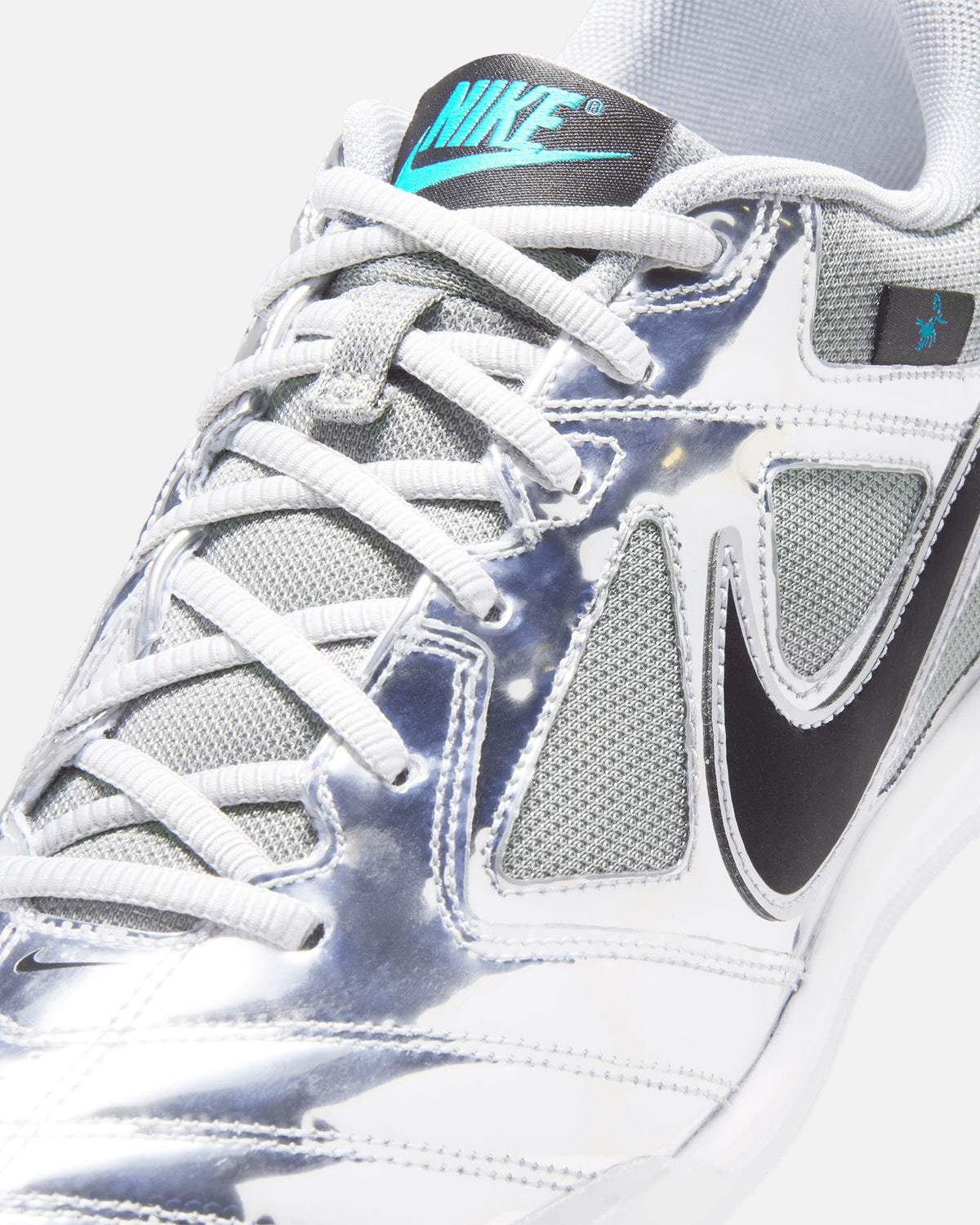 Top Seller Nike Gato LV8 Chrome