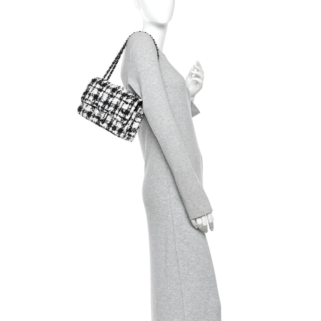 Tweed Sequin Quilted Medium Double Flap Black White At My store