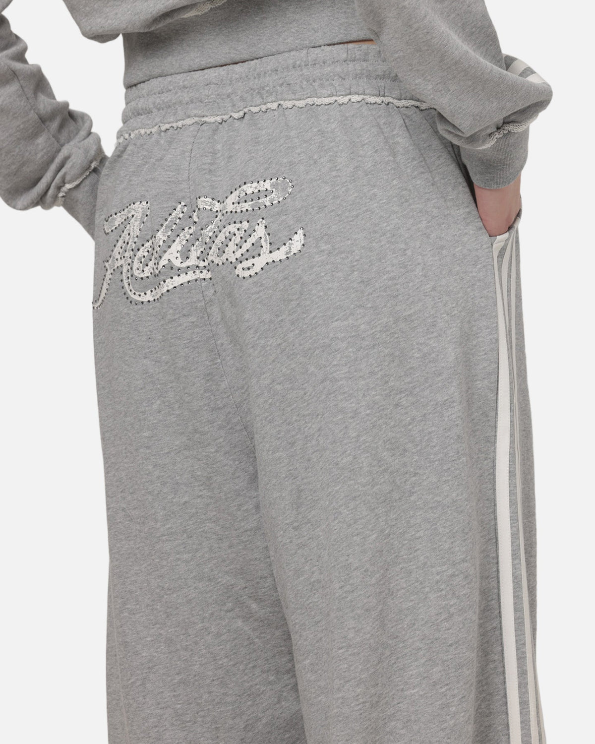 Best-Selling Adidas Women's Graphic Loose Sweat Pants Medium Grey Heather