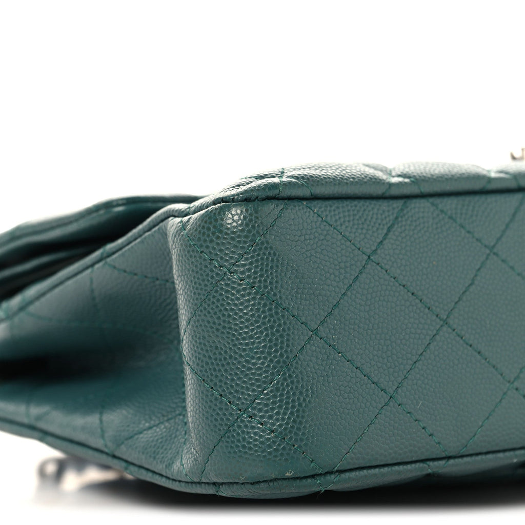 Caviar Quilted Medium Double Flap Green At My store