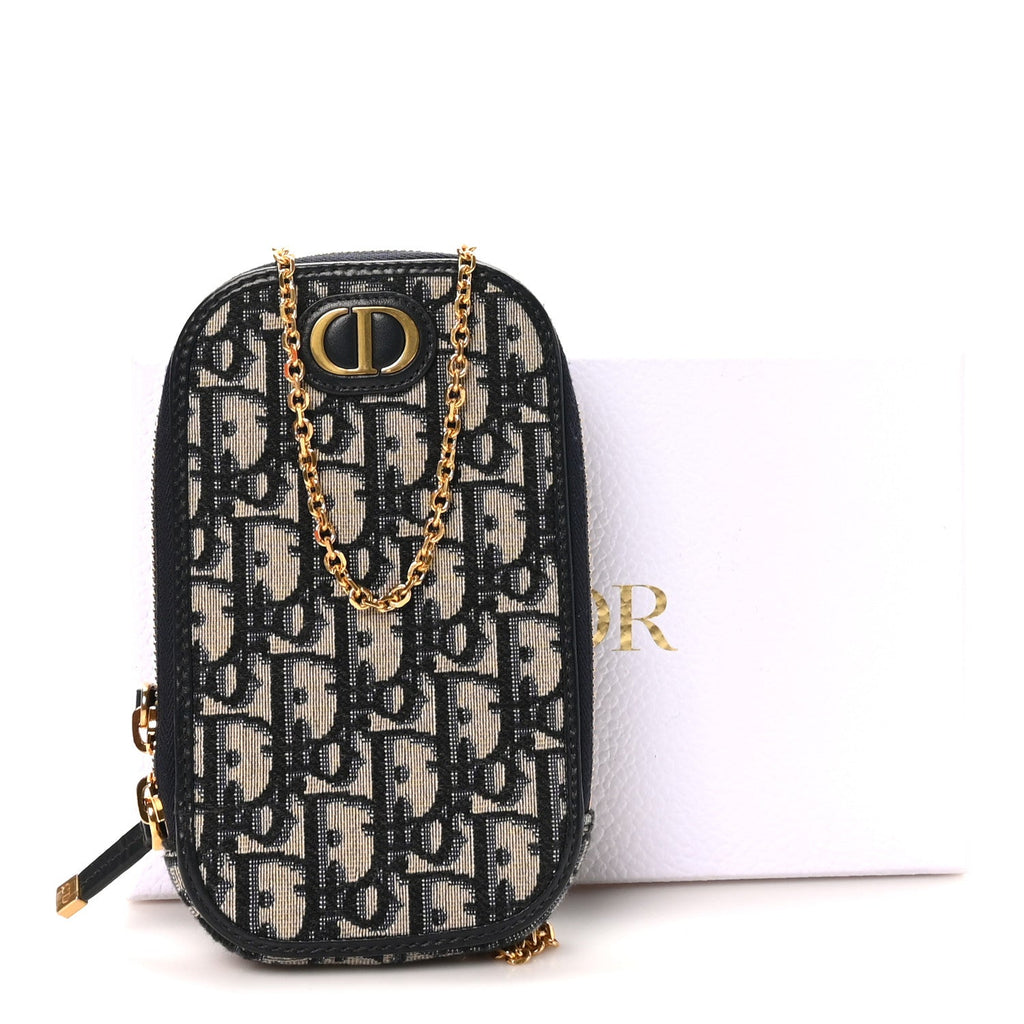 Oblique 30 Montaigne Phone Holder Blue AT My store