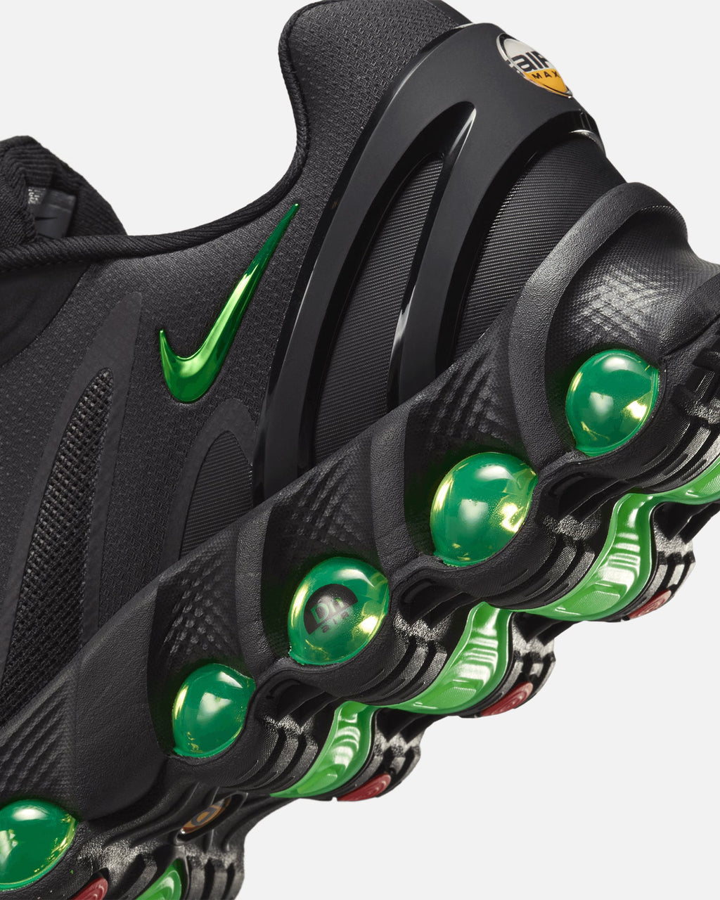 Top Seller Nike Air Max DN8 Black/Green