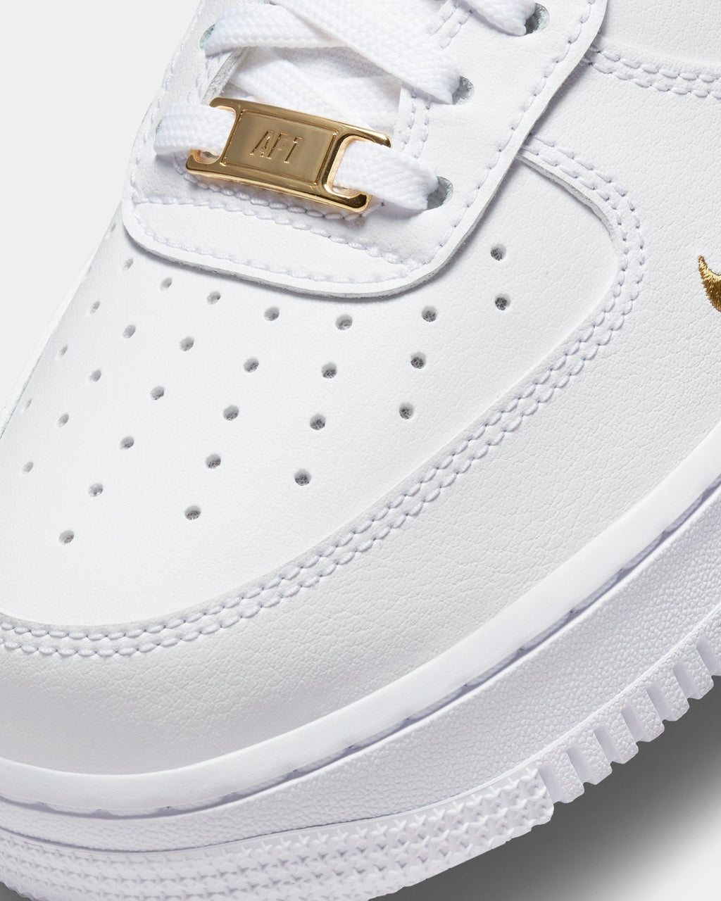 Top Seller Nike Women's Air Force 1 '07 Essentials White/Gym Red