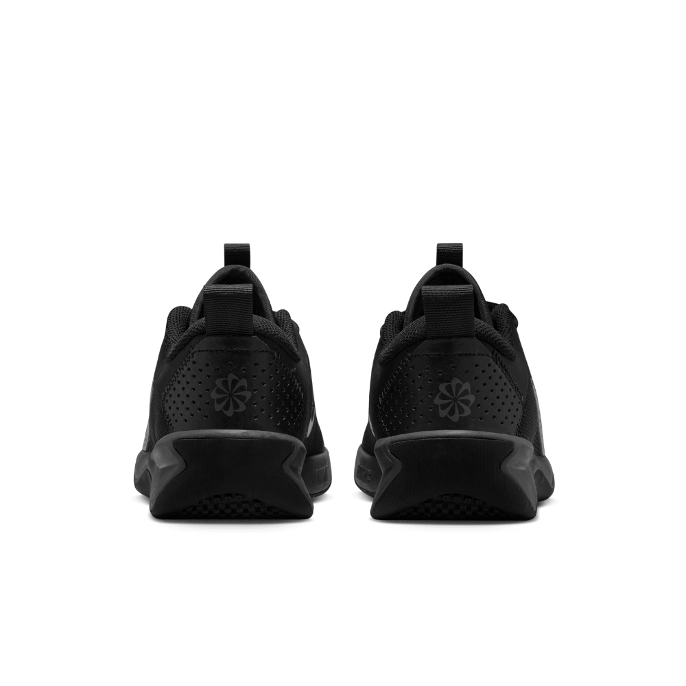 Top Seller Omni Multi-Court (GS) Older Kids' :Black | Anthracite
