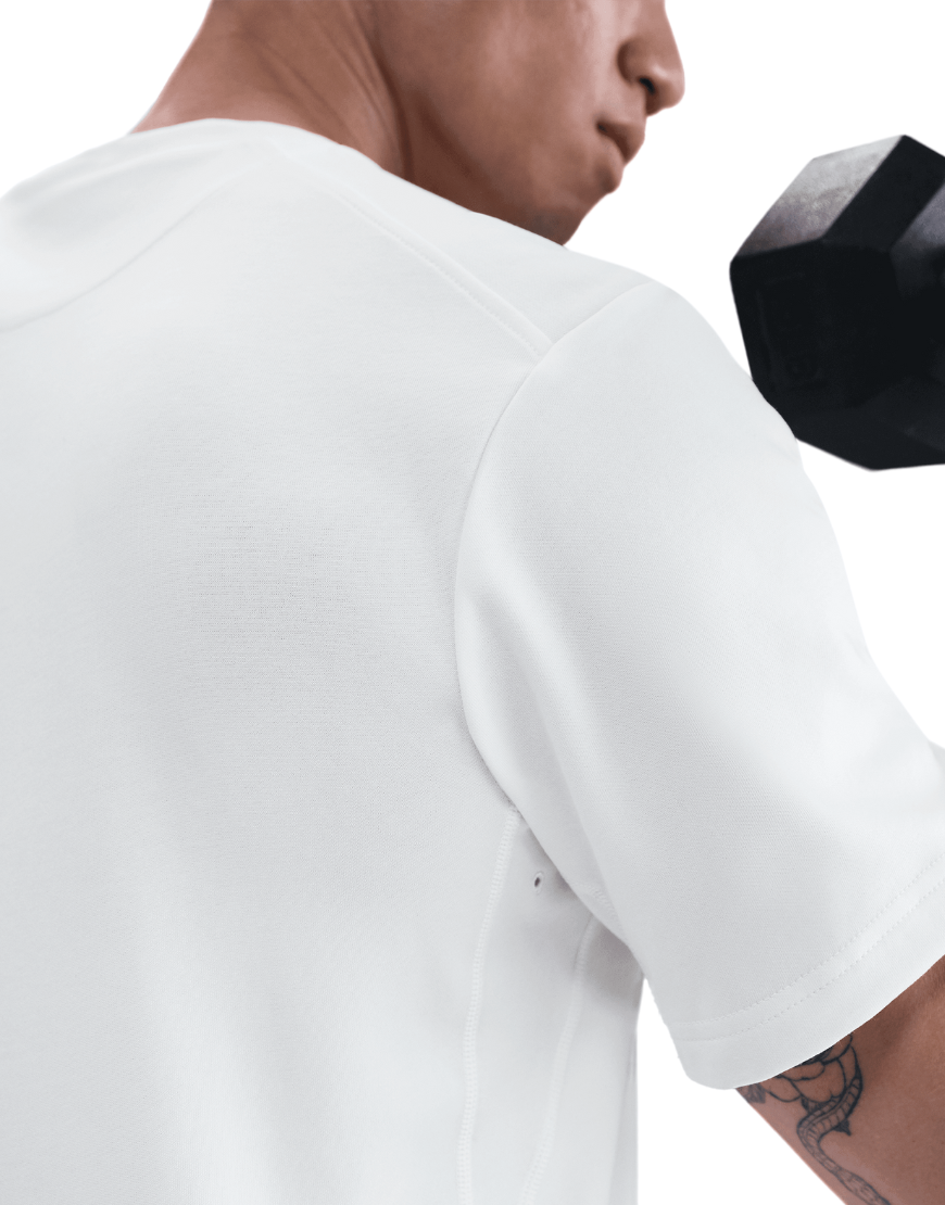 Top Seller Men's Dri-FIT Primary Training T-Shirt : Sail