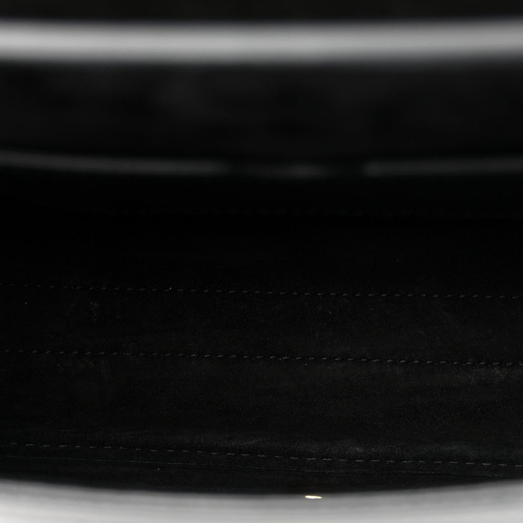 Box Calfskin Medium Bobby Flap Black AT My store