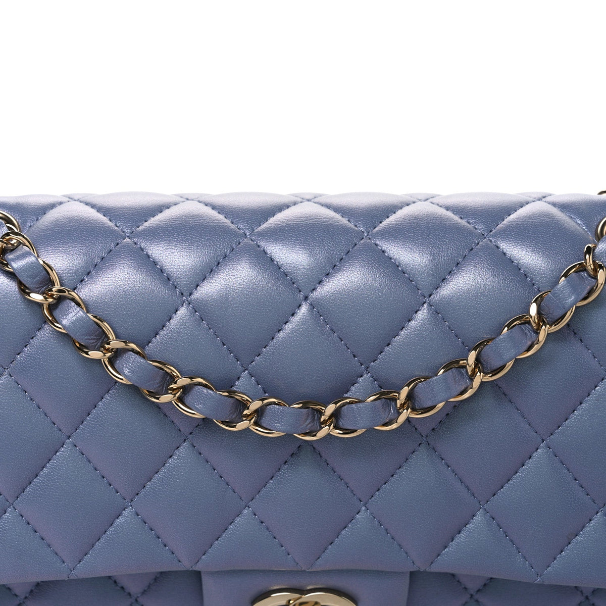 Iridescent Lambskin Quilted Medium Double Flap Light Purple At My store