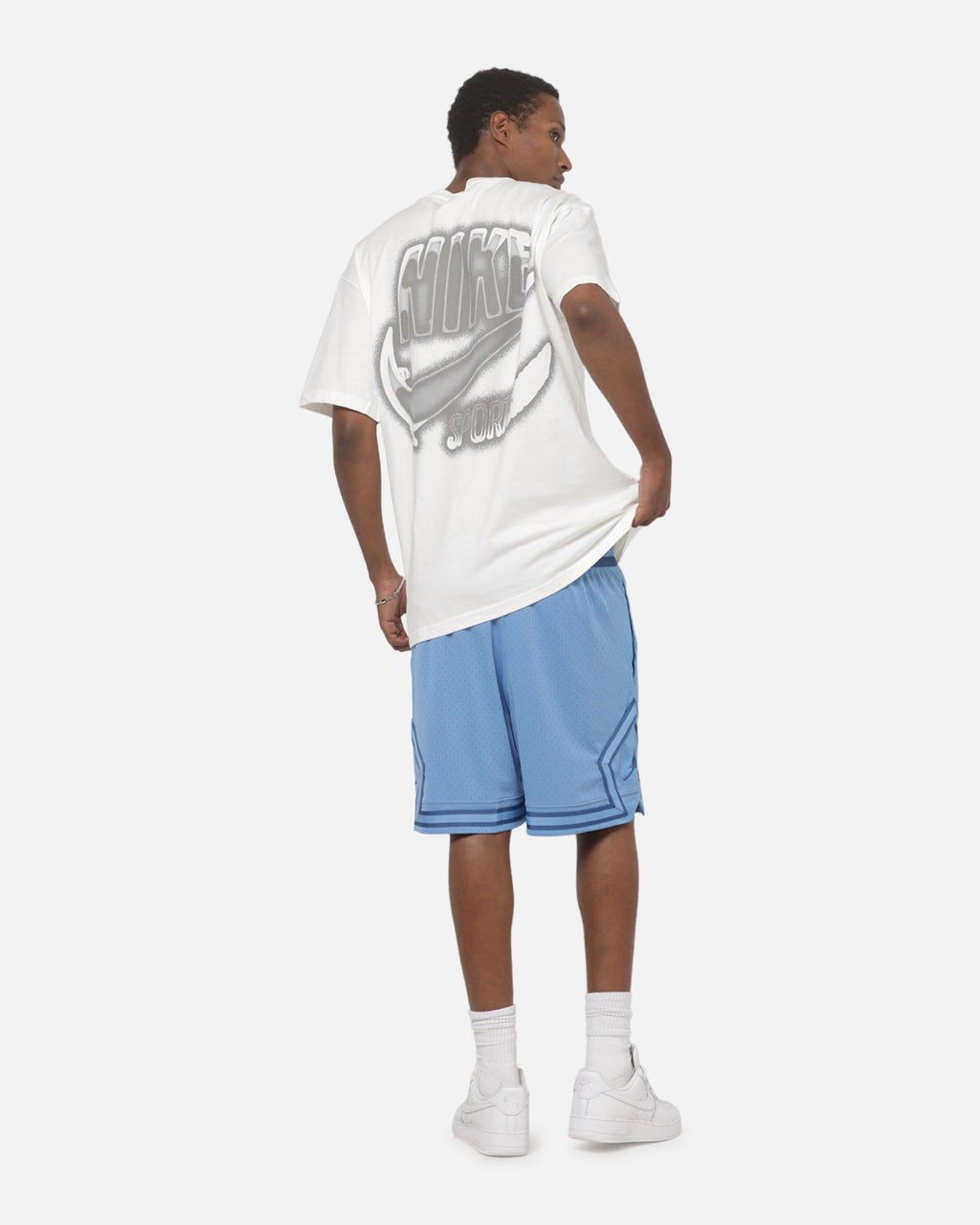 Top Seller Nike Sportswear Loose World T-Shirt Sail