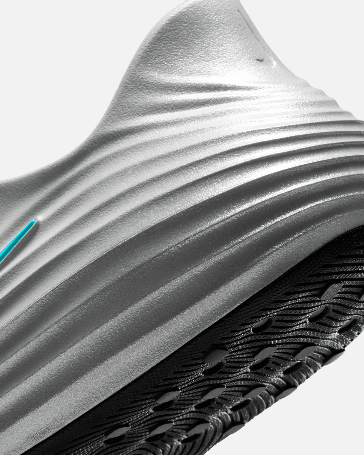 Top Seller Nike ReactX Rejuven8 Metallic Silver