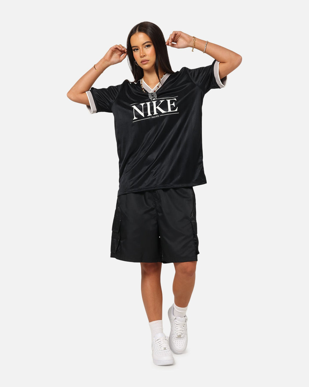 Top Seller Nike Women's Sportswear V-Neck Jersey Black/White/Grey