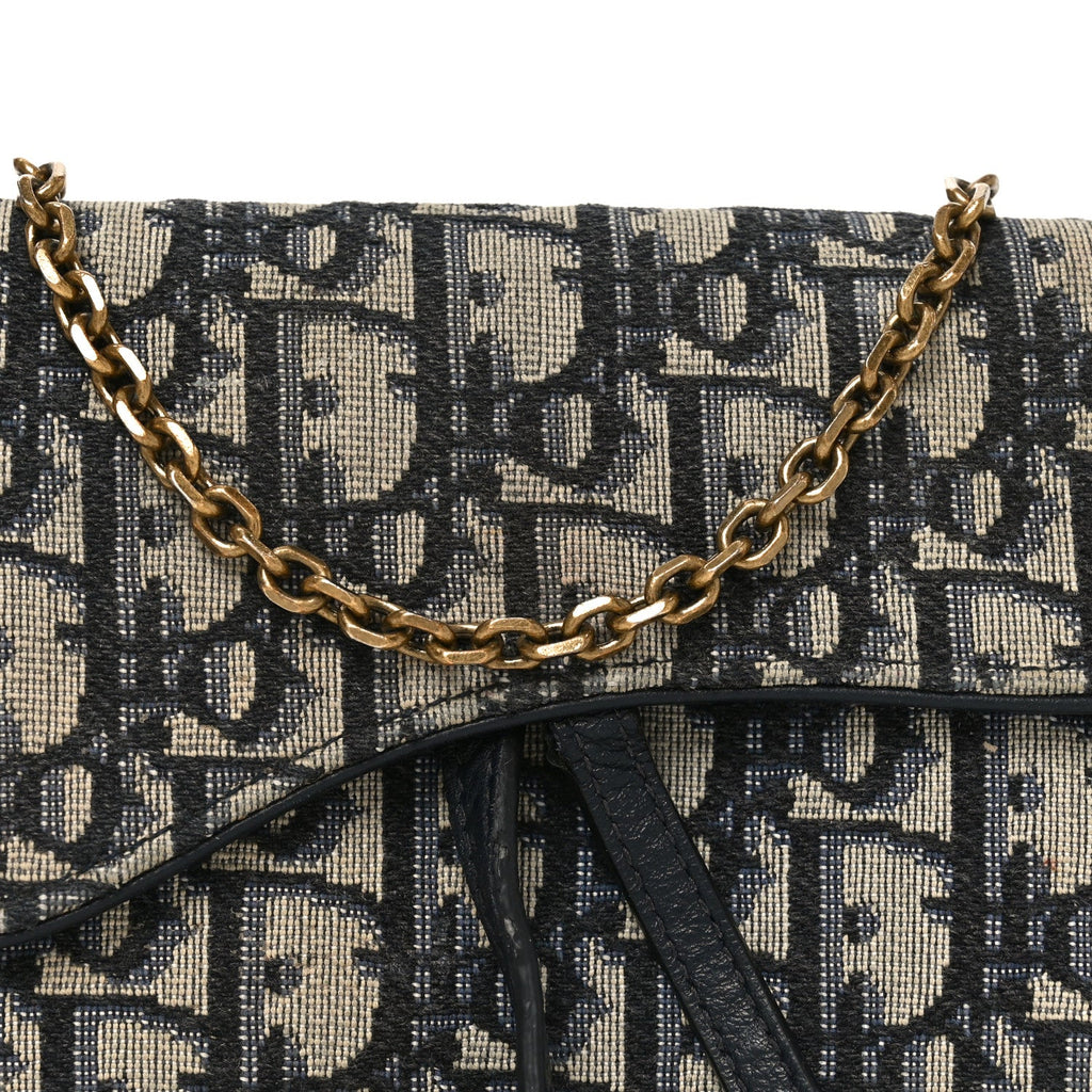 Oblique Small Saddle Chain Pouch Blue AT My store