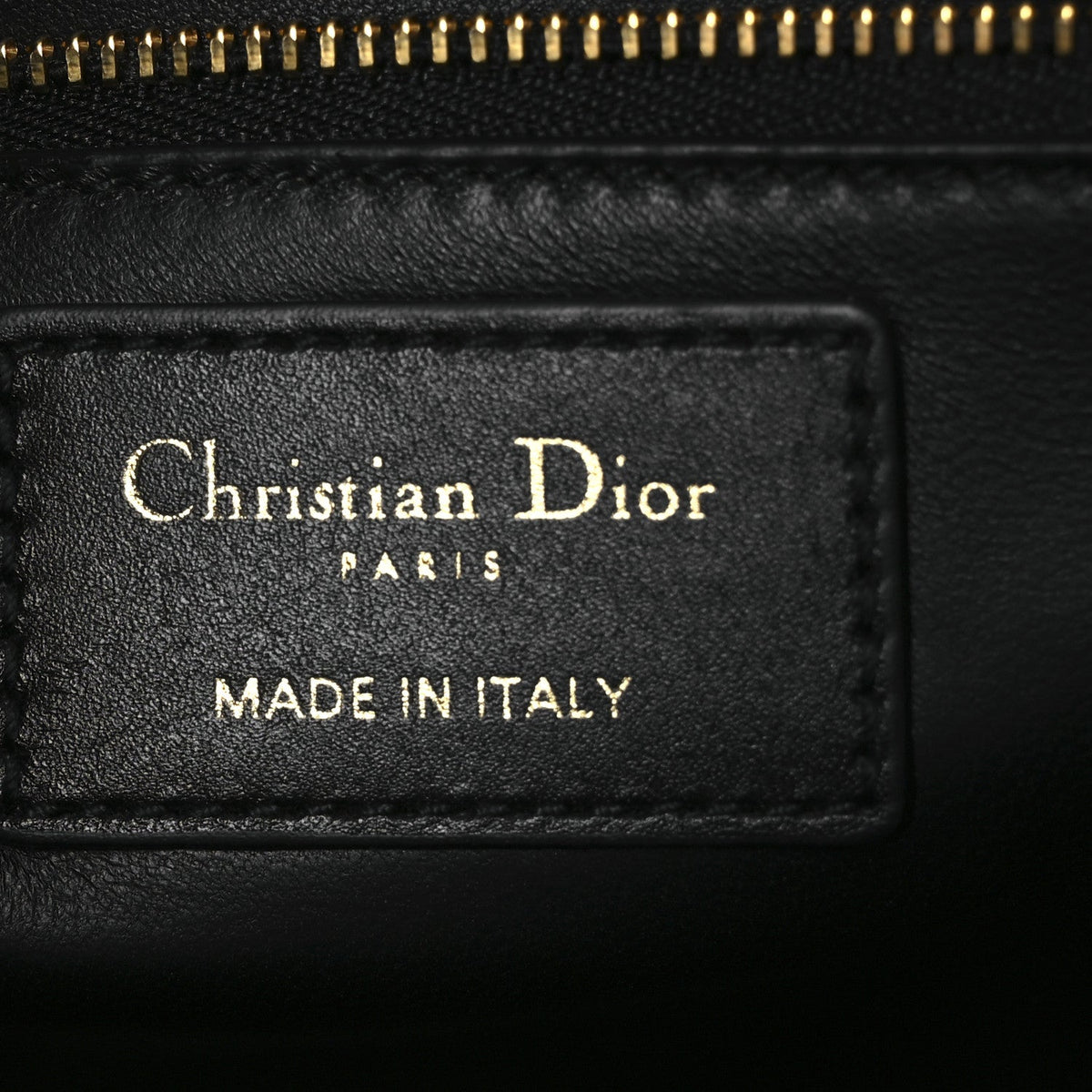 Box Calfskin 30 Montaigne Flap Bag Black AT My store
