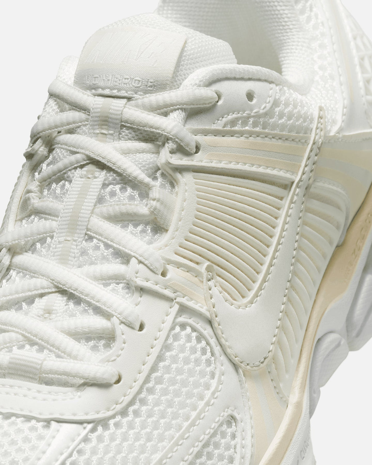 Top Seller Nike Women's Zoom Vomero 5 Sail