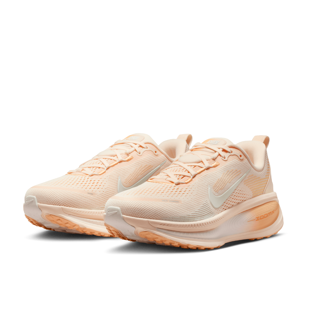 Vomero 18 Women's :Guava Ice | Orange Chalk