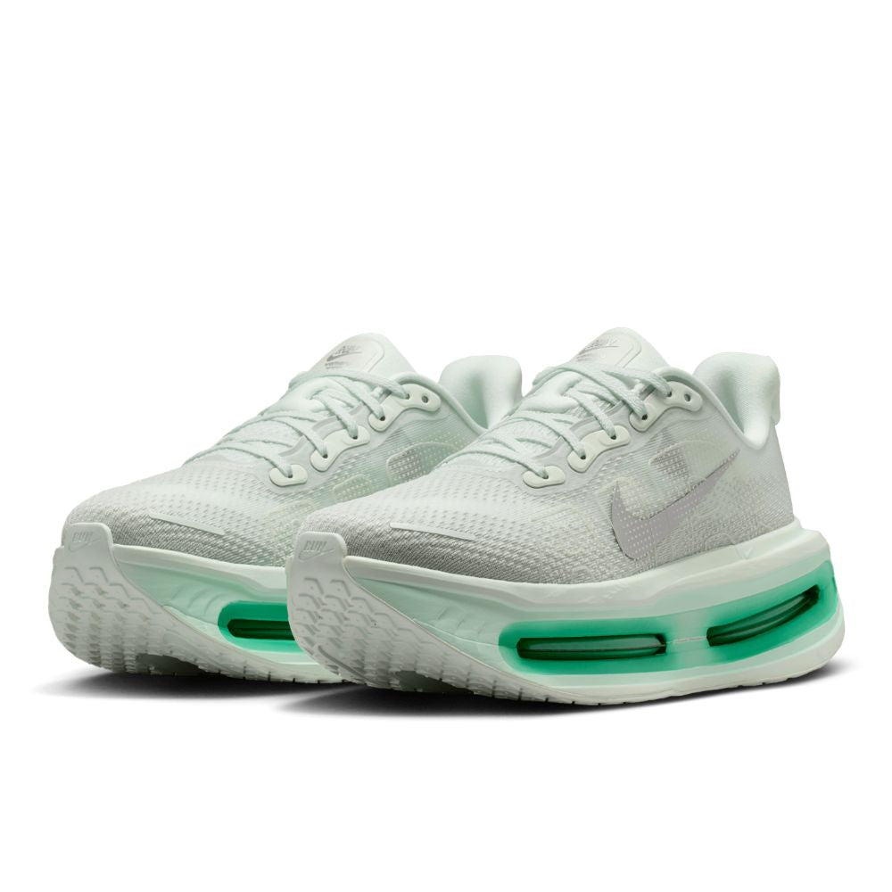 Vomero Premium Women's :Barely Green | Metallic Silver