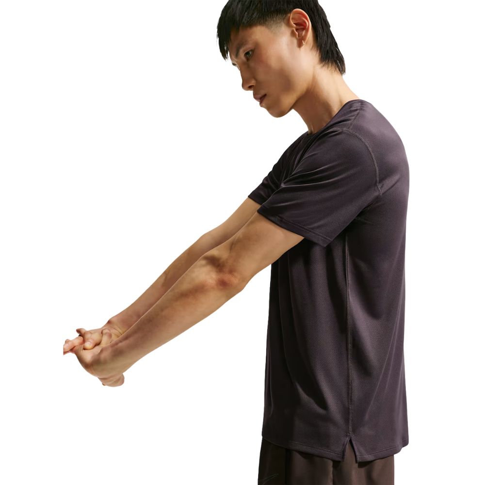 Men's Dri-FIT Short-Sleeve Running Top :Black