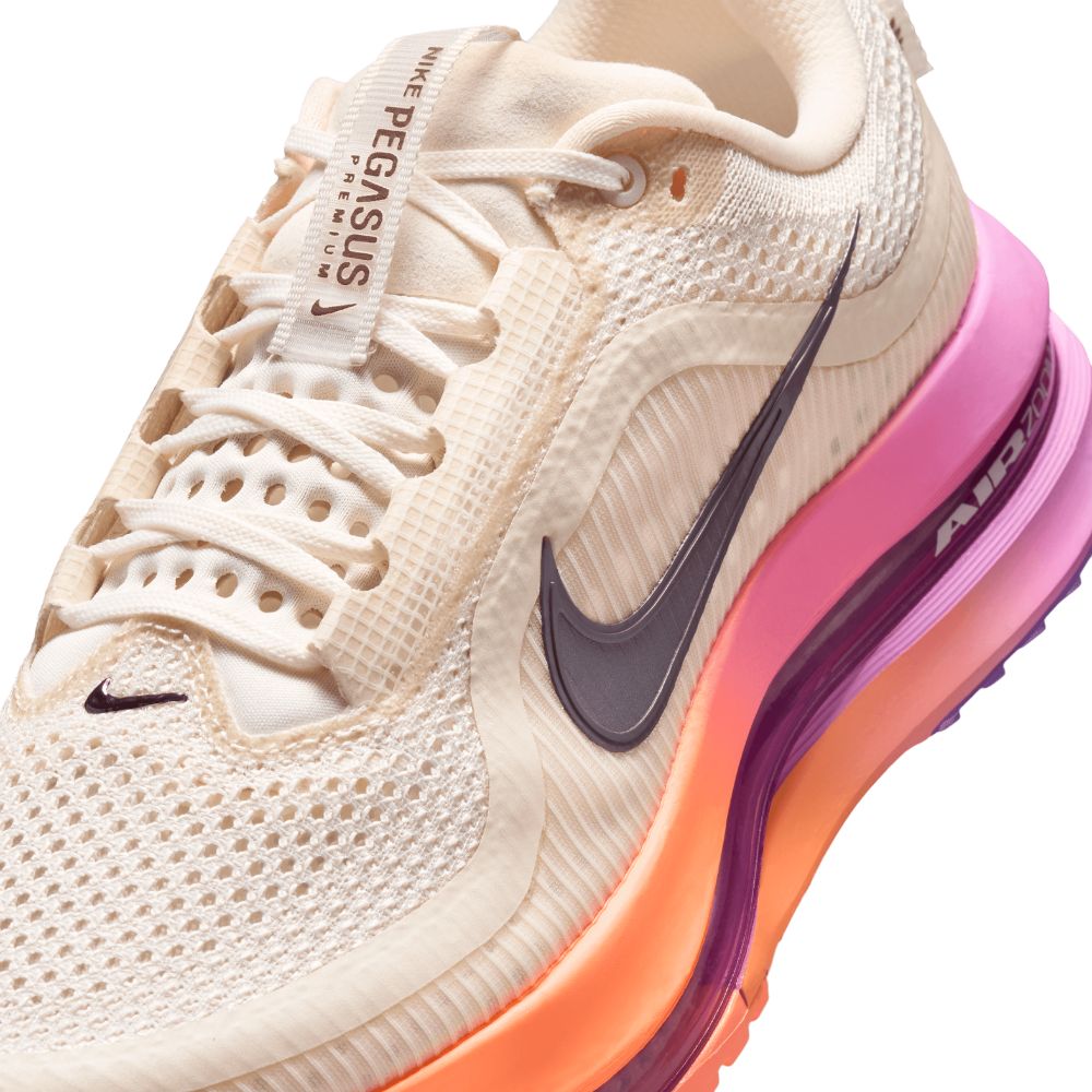 Pegasus Premium Women's :Chalk | Tattoo Orange
