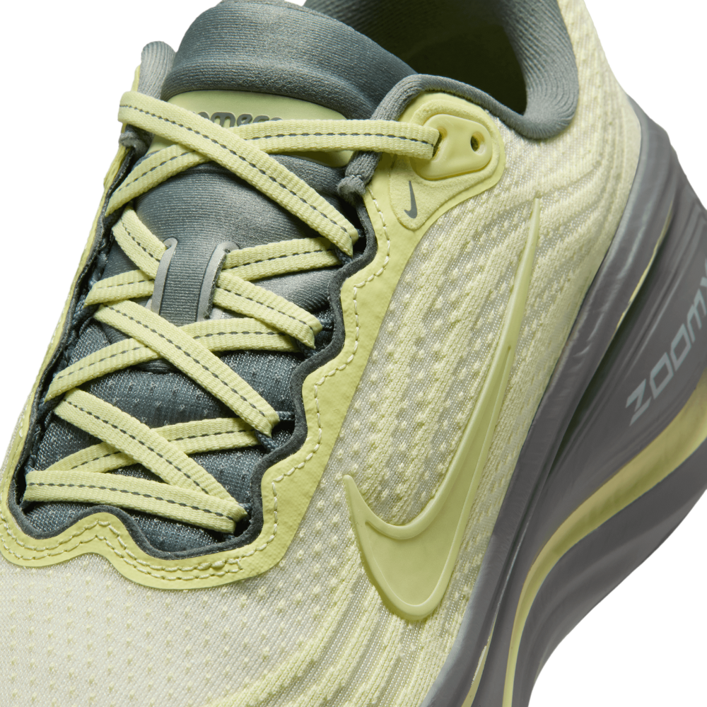 Vomero Plus SE Women's :Life Lime | Smoke Grey