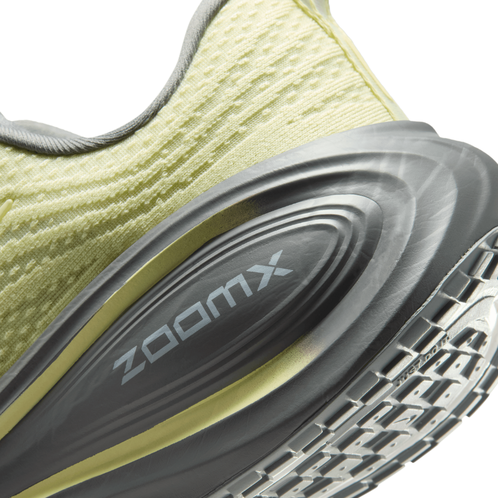 Vomero Plus SE Women's :Life Lime | Smoke Grey
