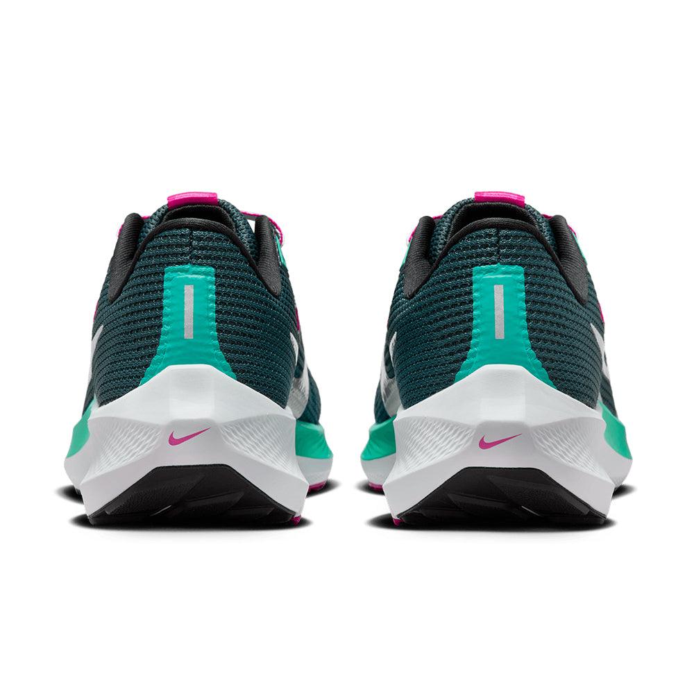 Top Seller Pegasus 40 Women's :Deep Jungle